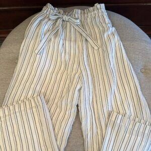Women's black and white loose leg pants - Loose leg - Size XL